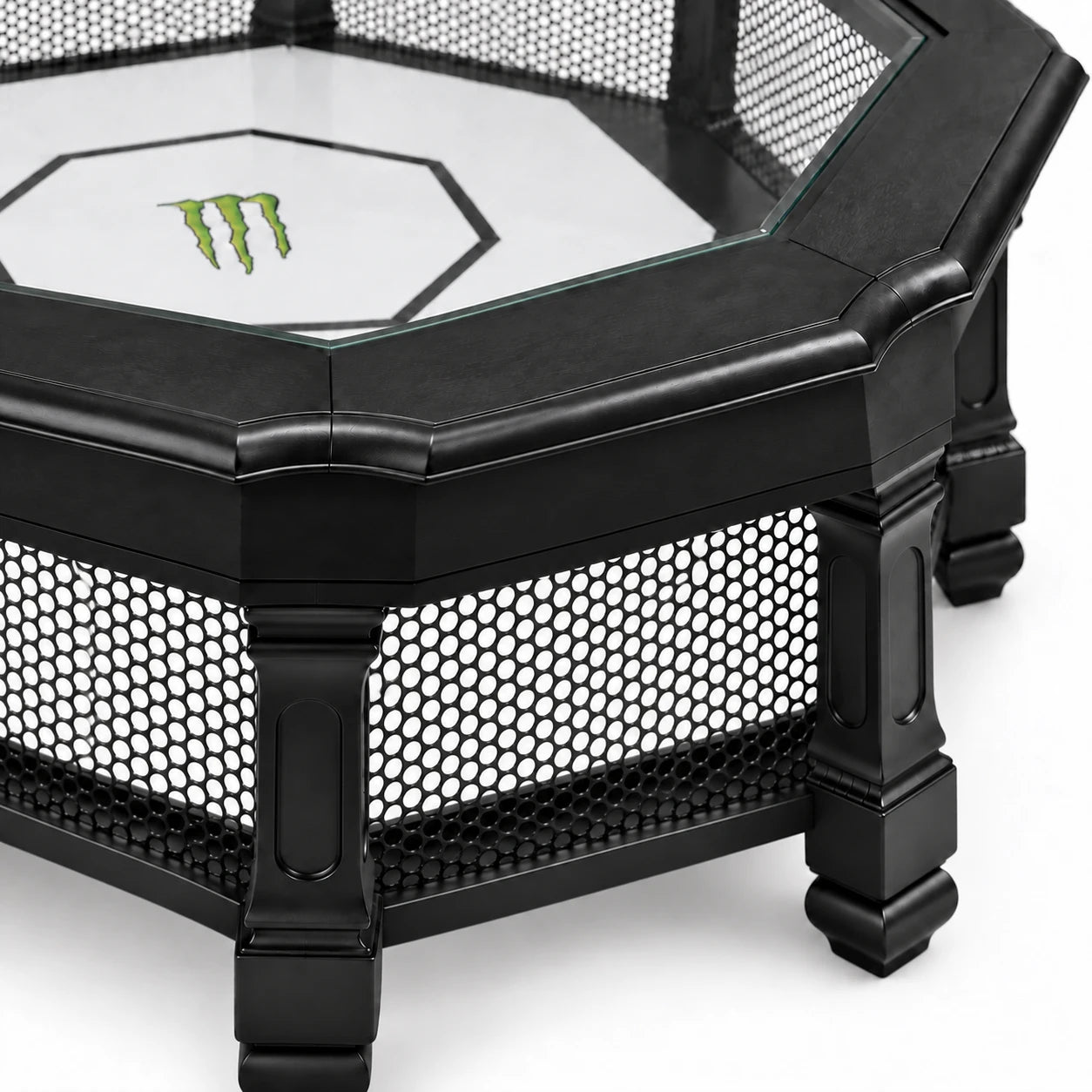 Close-up of the black wooden rim, inset glass and plastic mesh